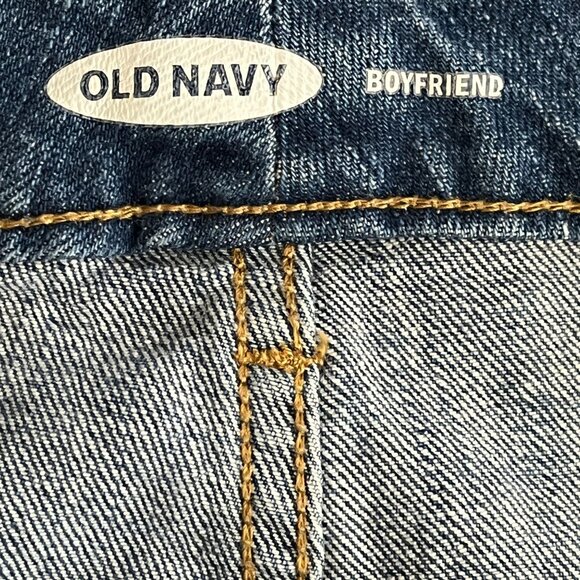 Old Navy Boyfriend Denim Shorts Size 30 Plus Blue Distressed Stretch Jean - Picture 3 of 7